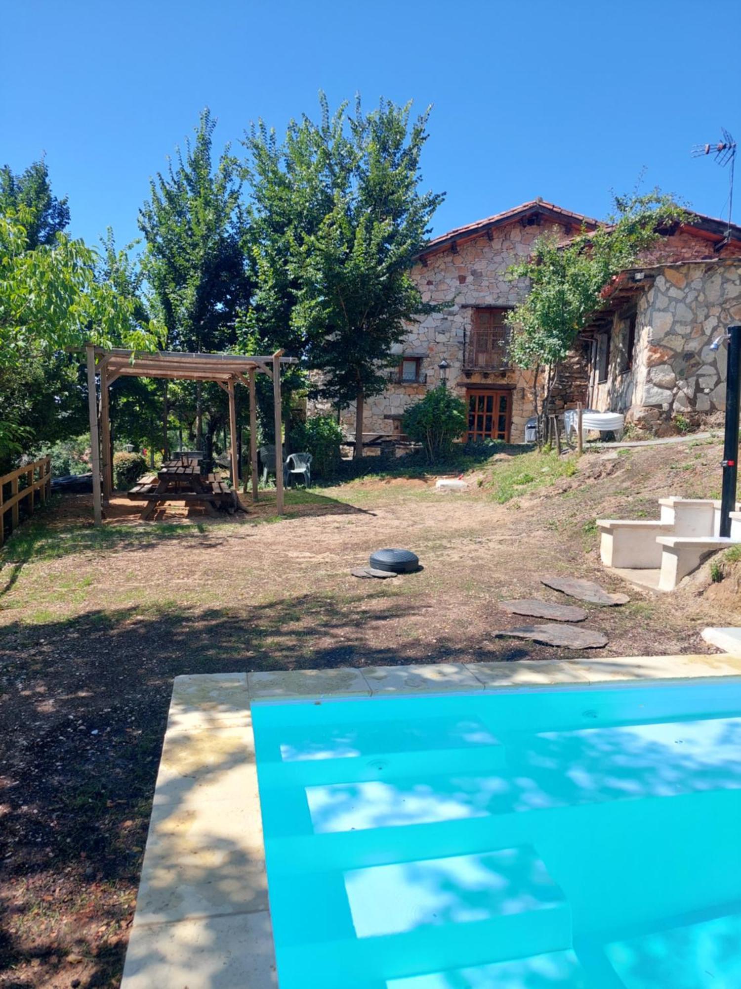 Las Peonias Casa Rural Almiruete Exterior foto
